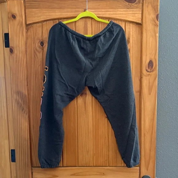 Ladies Sz Large PINK Victoria's Secret jogger style sweatpants. - Picture 2 of 7